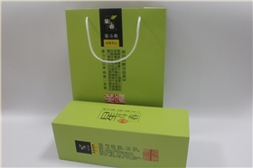 星斗春茶系列茶葉包裝盒定制
