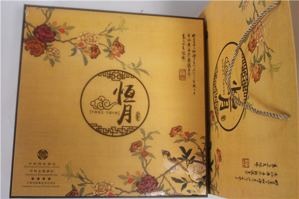 明輝彩印談中秋月餅包裝盒的創(chuàng)新設(shè)計(jì)